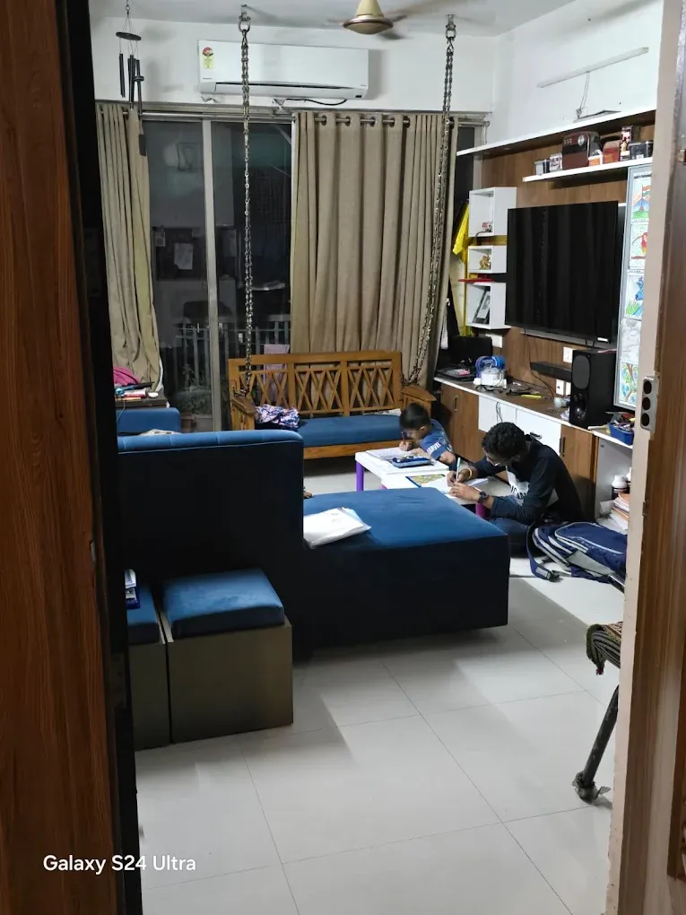 photo-0