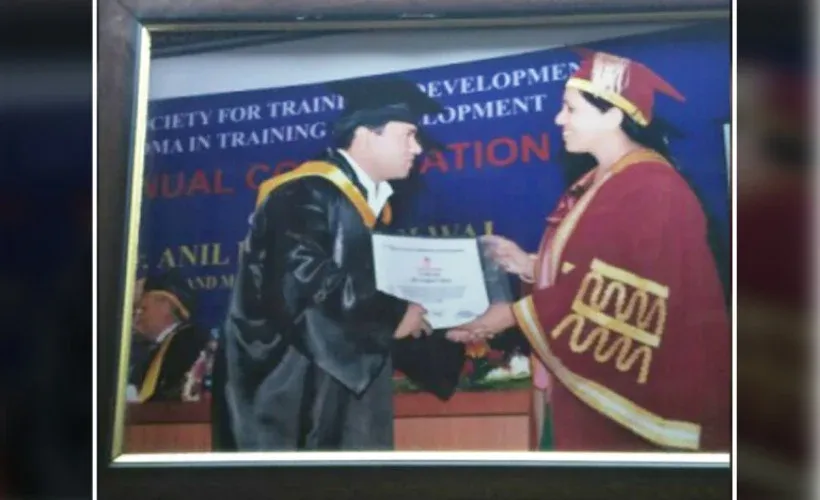 photo-0