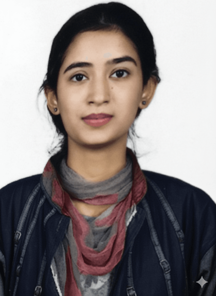 Alina Khan