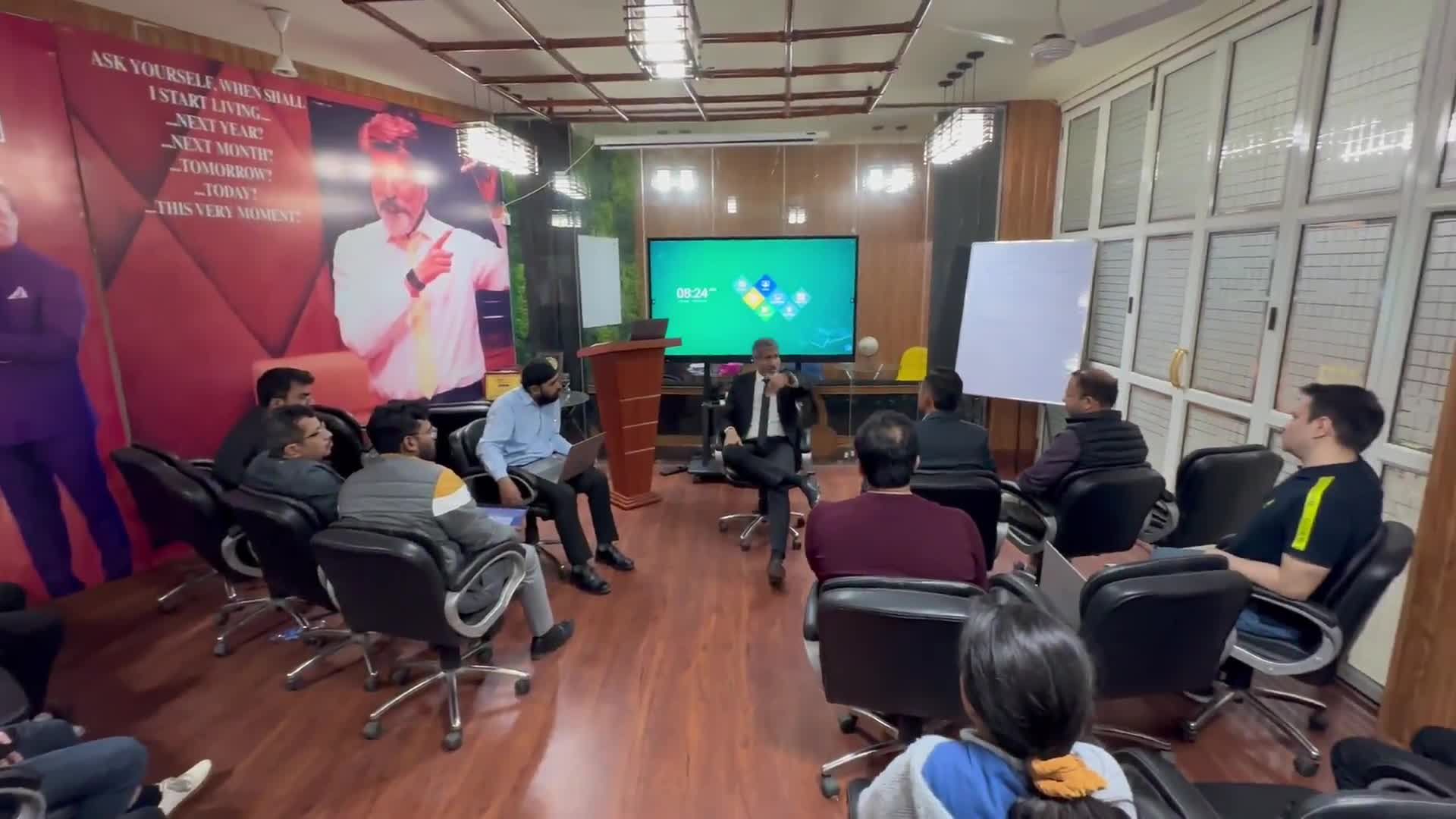 Anurag Aggarwal Institute Of Public Speaking & Enterpreneurship