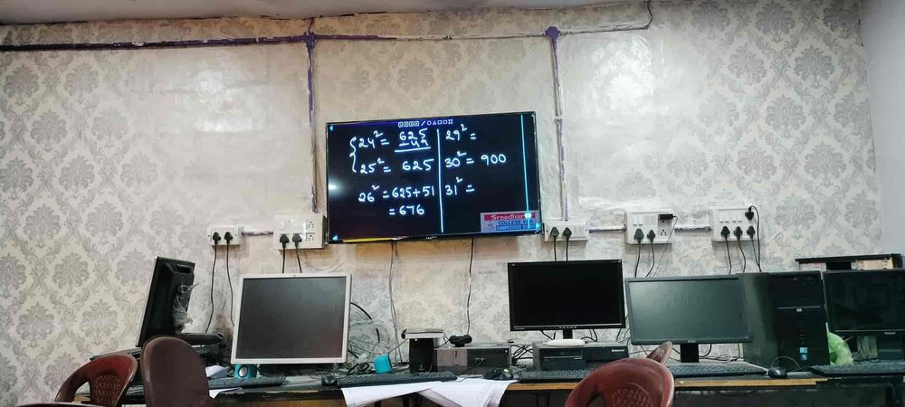 photo-0