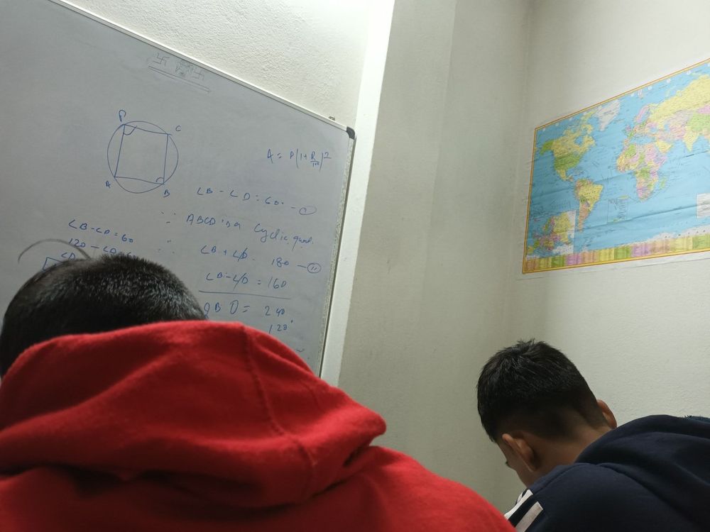 photo-0