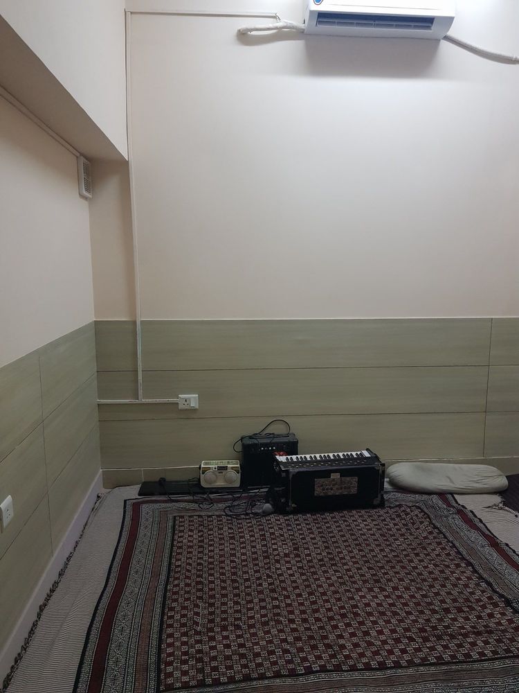 photo-0