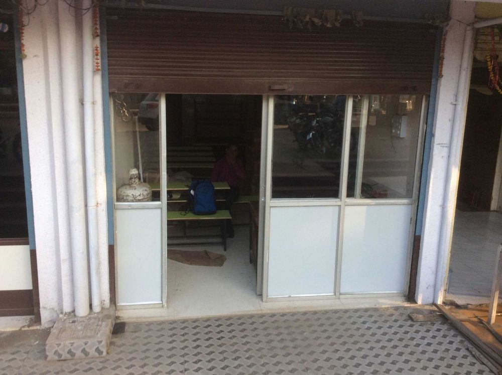 photo-0