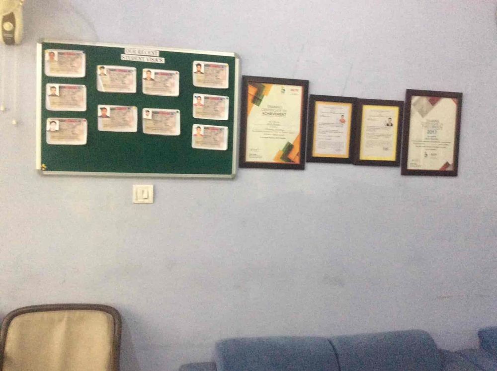 photo-1