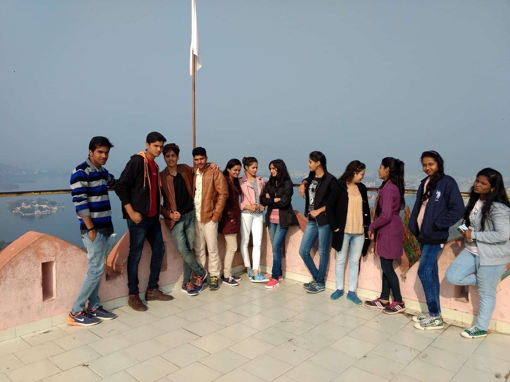 photo-1