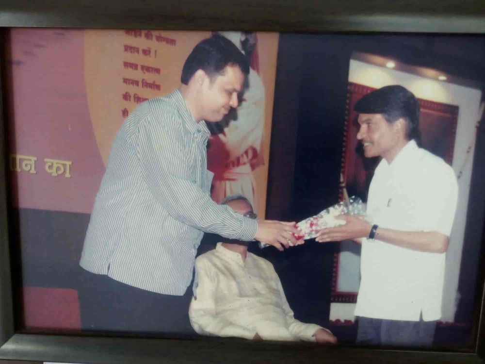 photo-0