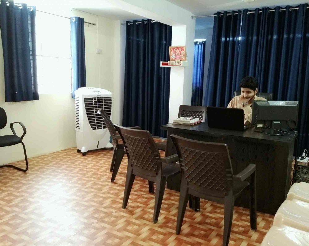 photo-0