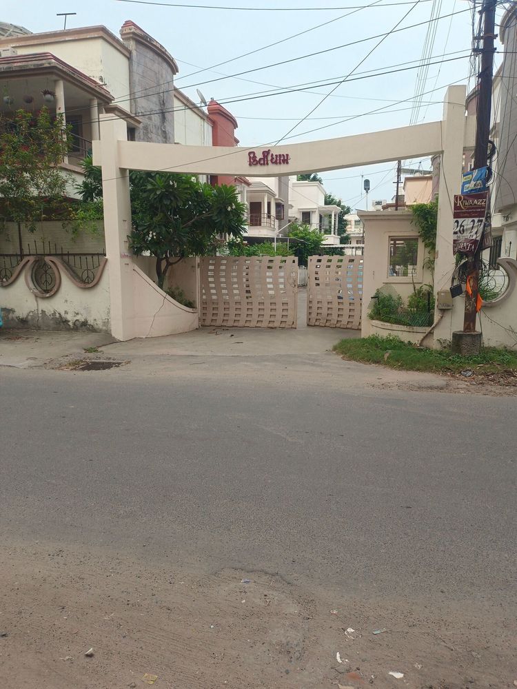 photo-1
