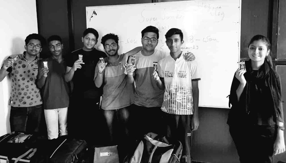 photo-0