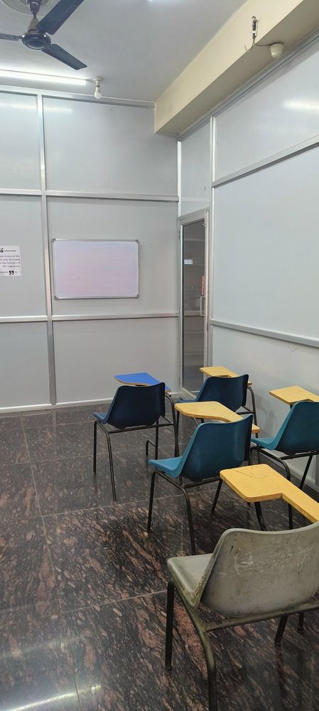 photo-0