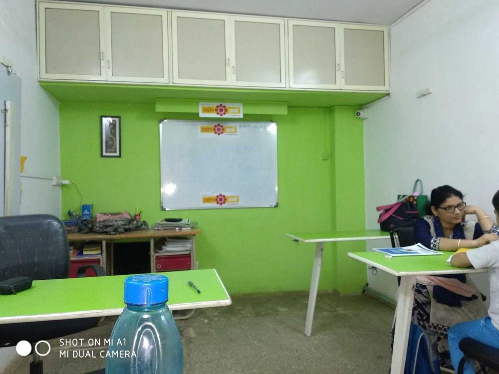 photo-0