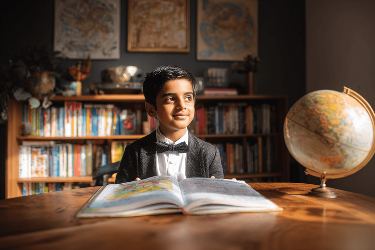 Descriptive Writing for Class 2 with Examples and Topics