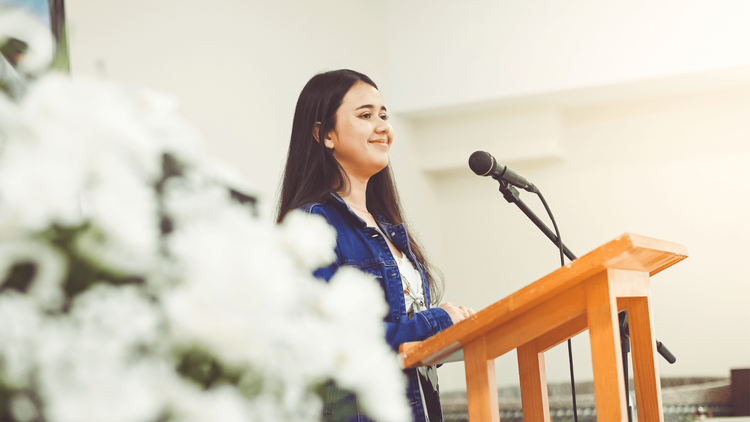 How to Start a Demonstration Speech –Step-by-Step Guide