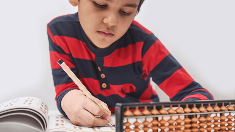 Master Conversation Writing: Definition, Examples & Tips