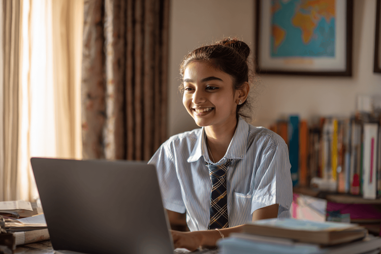 Online English Tutor for Kids – Learn, Speak, Shine