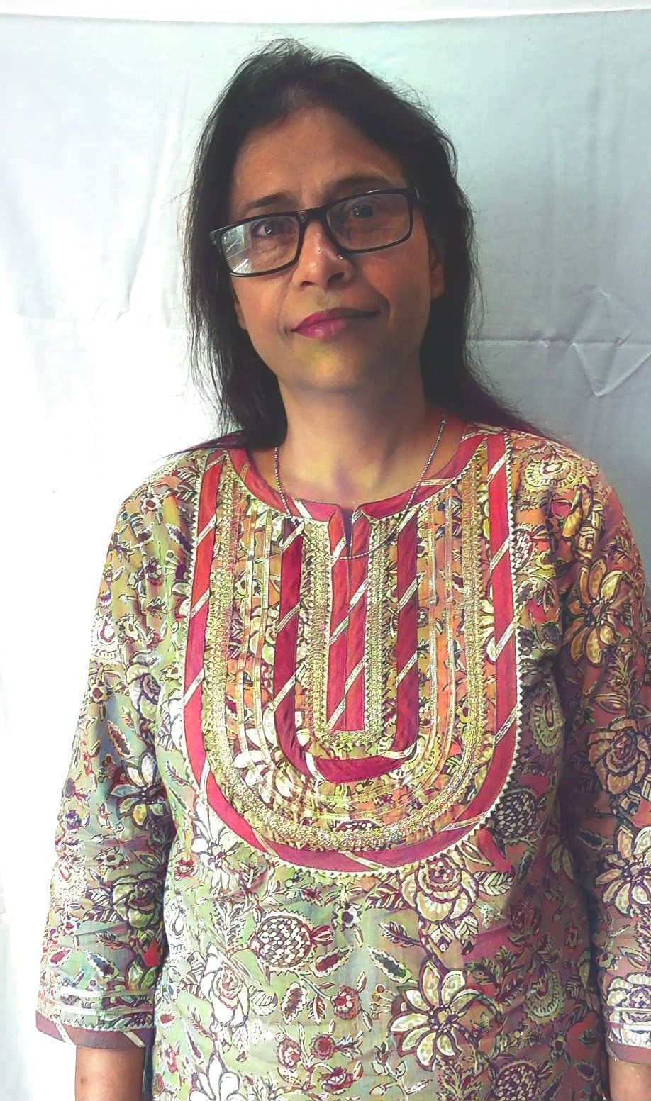 Mrs.ratna Khandelwal