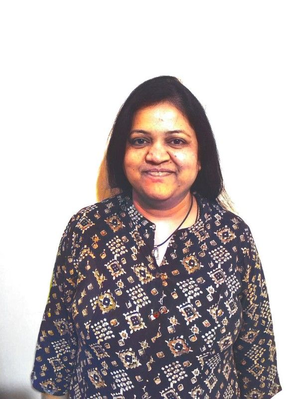 Rashmi R
