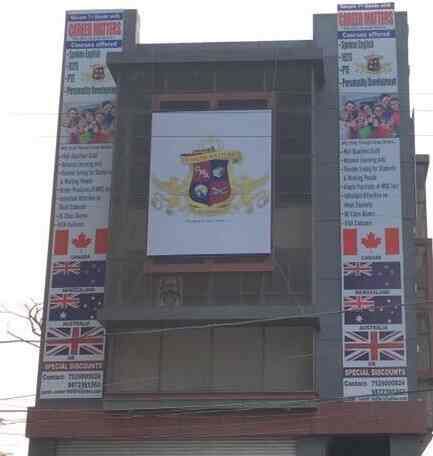 photo-0