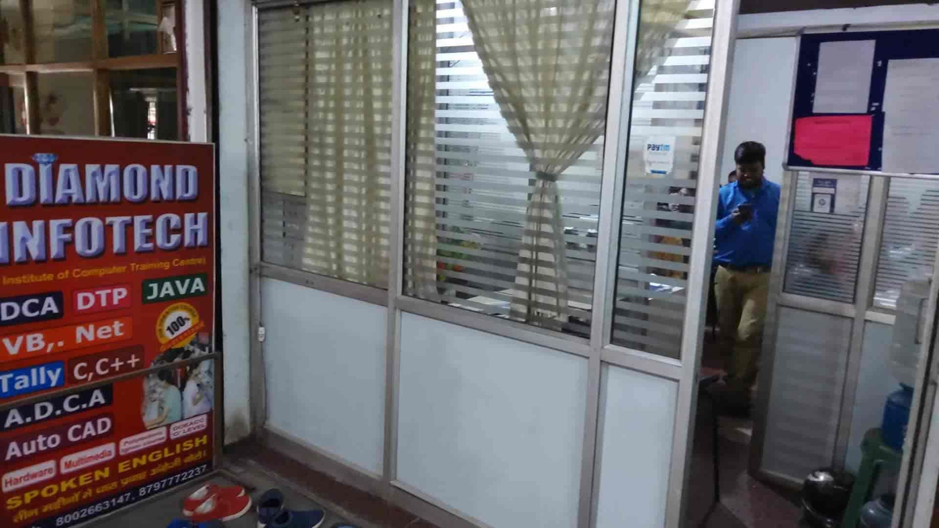 photo-0