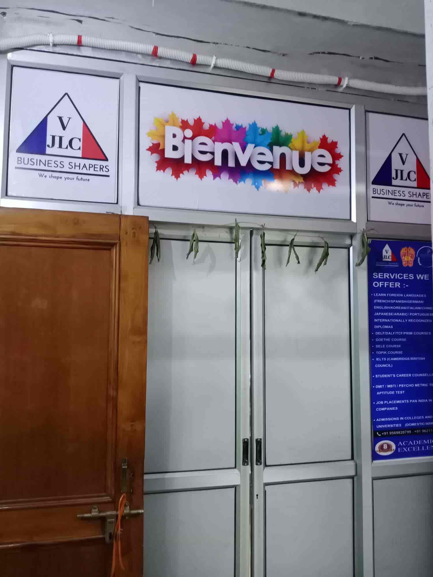 photo-0
