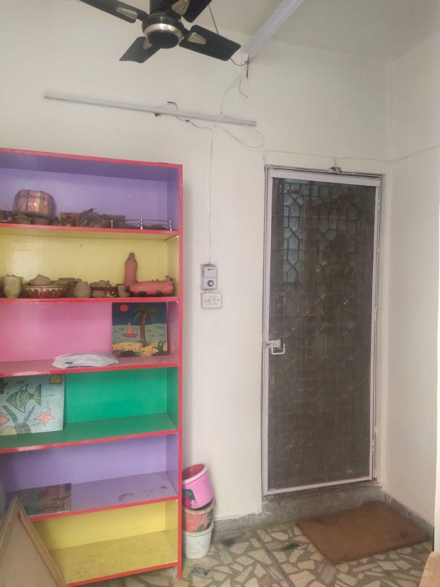 Seema Kauls Enlglish and Hobby Classes