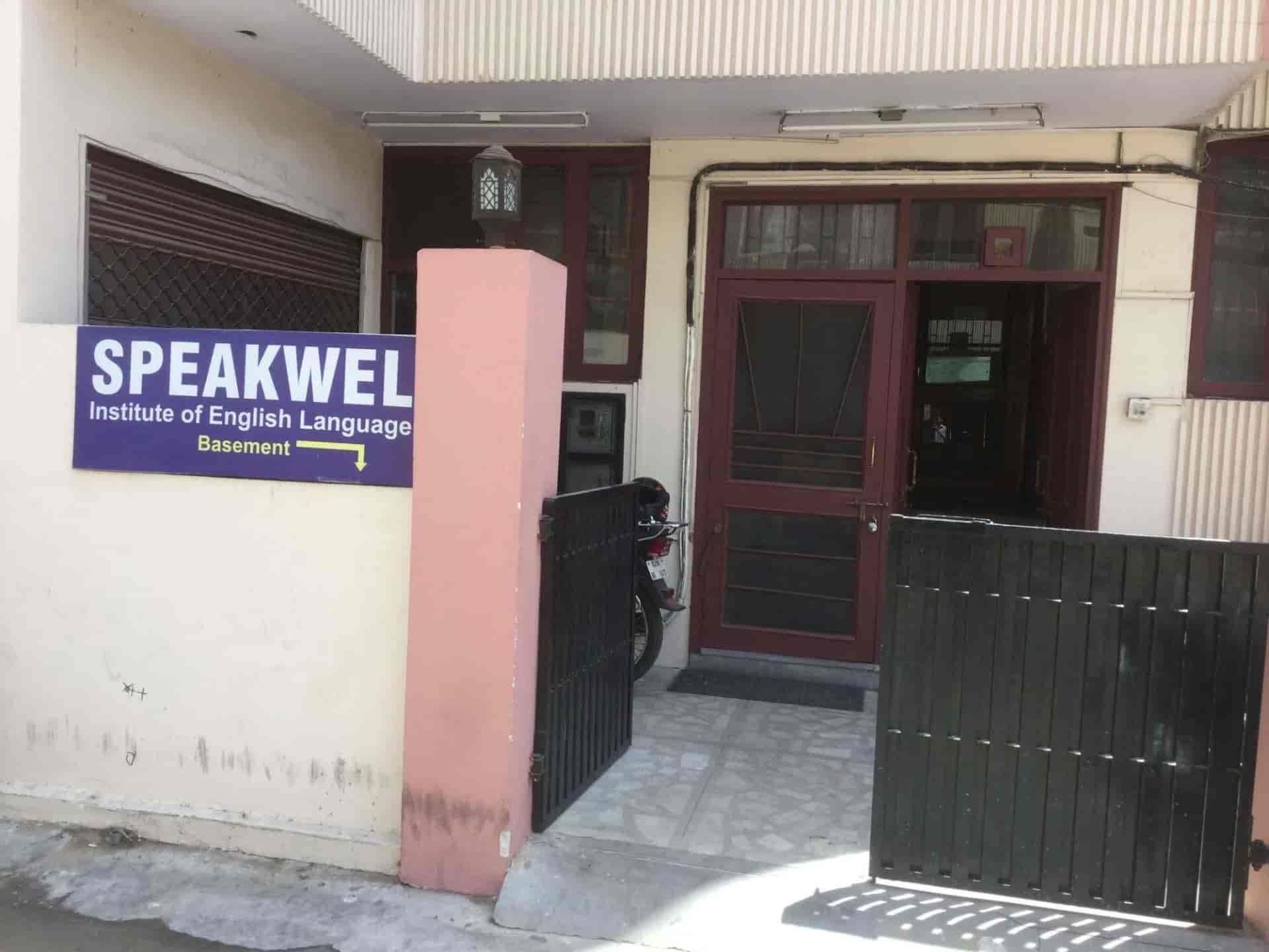 photo-0