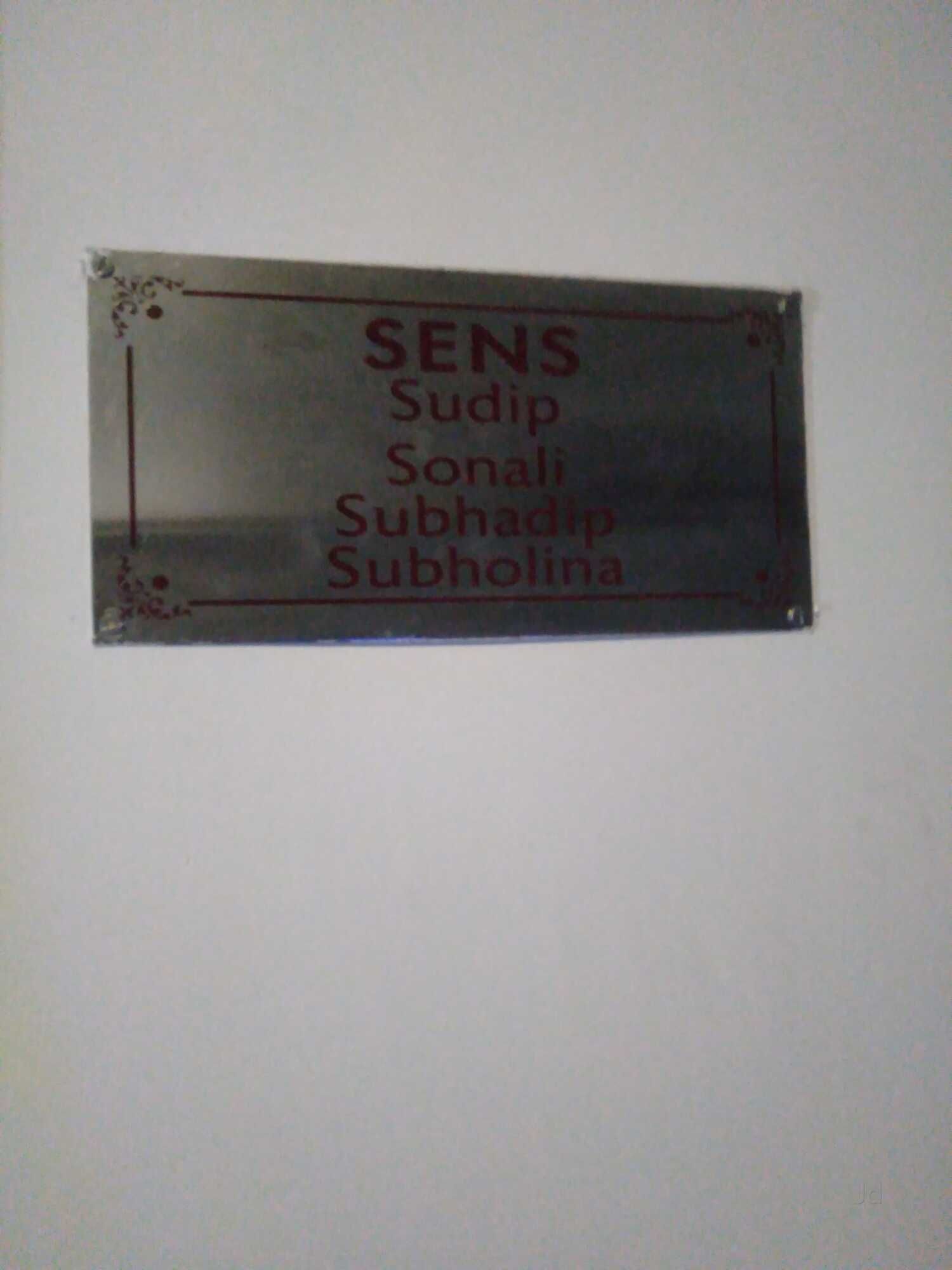 photo-0