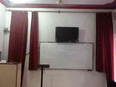 photo-0