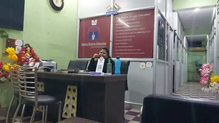 photo-0