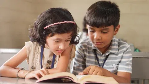 Understand Traffic Safety Rules Every Child Should Know