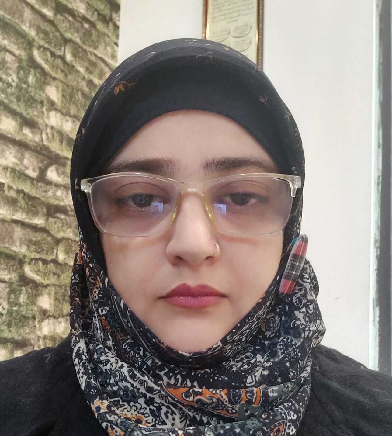 Farjam Raza